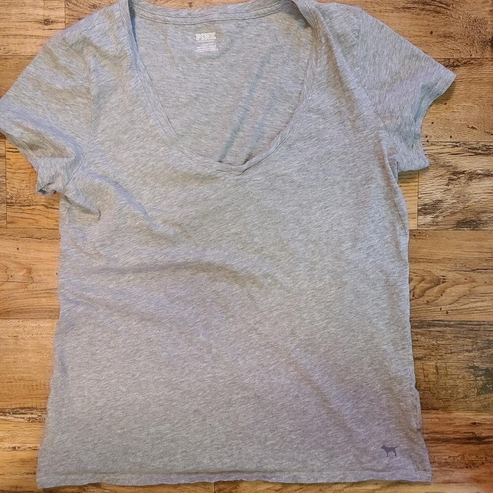 Pink v neck tshirt